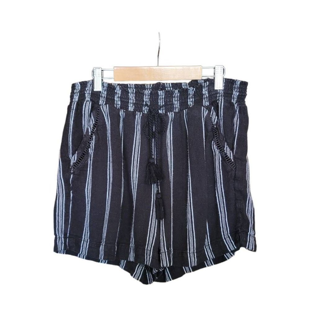 Briggs Beachy Linen Drawstring Shorts - Picture 2 of 8